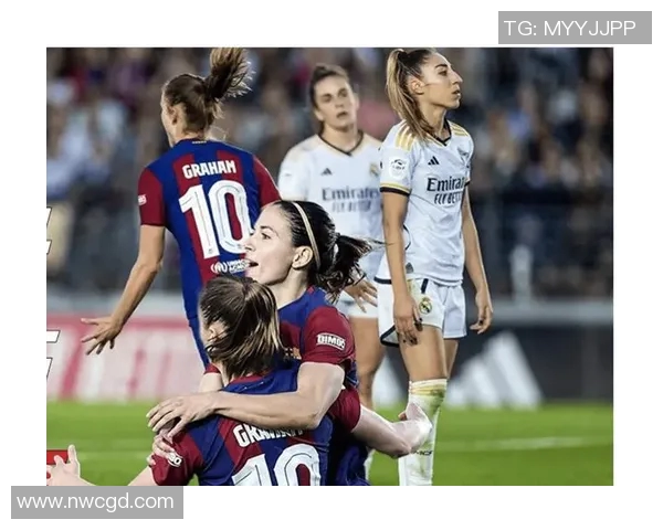 带发带的足球明星们如何在赛场上展现个性与风采 带发带的足球明星们如何在赛场上展现个性与风采