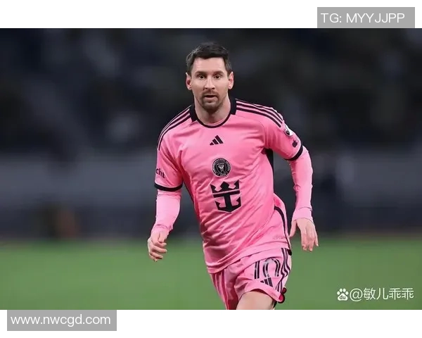 足球场上的传奇人生那些明星背后的感人故事与奋斗历程