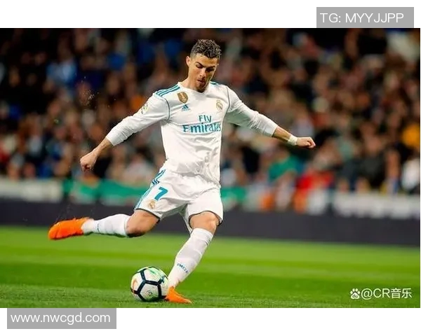 足球明星照片集锦展现球场风采与个人魅力的精彩瞬间 足球明星照片集锦展现球场风采与个人魅力的精彩瞬间