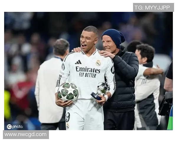 姆巴佩欧冠夜上演帽子戏法赛后言辞暗示未来去向已成定局